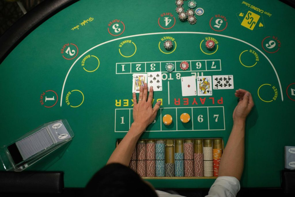 How-to-Play-Baccarat-1